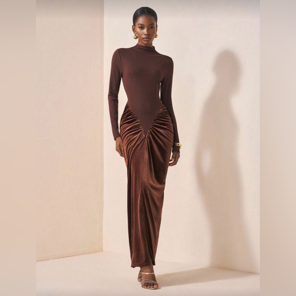 Brown Long Sleeve Ruched Velvet Maxi Dress Elegant Evening Gown Bodycon Chic - Picture 10 of 12